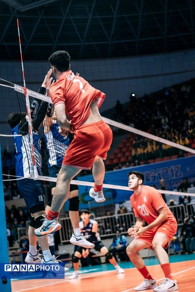 پسران والیبالیست زیر ۱۵سال ایران قهرمان جهان شدند