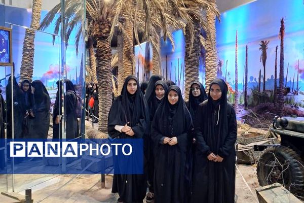 حضور دانش‌آموزان ناحیه دو شهرری در اردوی باغ موزه دفاع مقدس 
