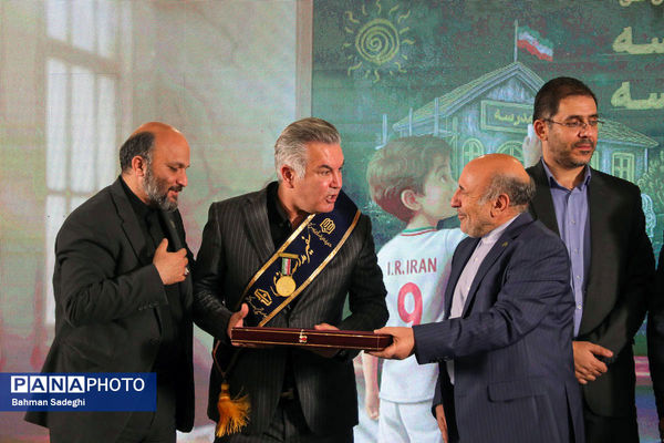 گردهمایی ورزشکاران در پویش ملی «به‌ساز مدرسه بساز مدرسه»