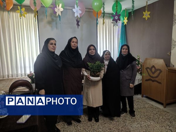  اولین گردهمایی سفیران کانون و جشن  ولادت با سعادت حضرت فاطمه س در کانون فرهنگی تربیتی ۱۵ خرداد