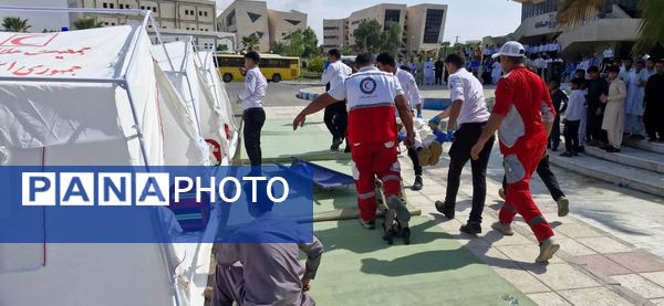 آژیر مانور آمادگی در مقابله با سونامی در چابهار نواخته شد
