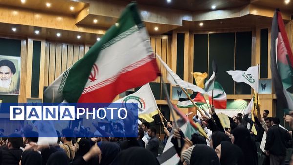 همایش بزرگ پیشگامان رهایی در دانشگاه آزاد واحد کرج