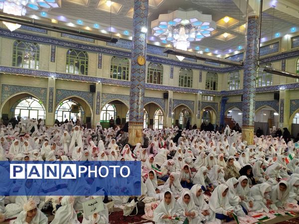 بزرگ‌ترین مراسم جشن تکلیف دانش‌آموزان پایه سوم ابتدایی شهرستان مراغه 