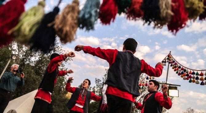 برگزاری دومین جشنواره اقوام ایران زمین با حضور گروه های مختلف هنری از سراسر کشور در بجنورد