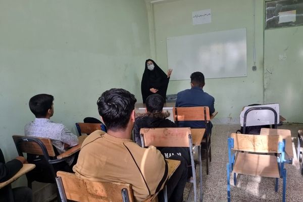 دانش آموزان امروز، سکانداران فردای این مرز و بوم هستند