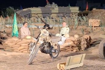  مدافعان امنیت محافظان خط مقدم در مرزها 