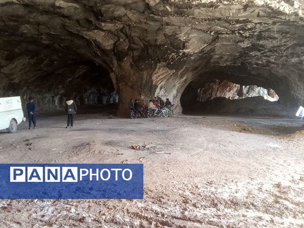 غار نمک حصار یزدان؛ فرصتی برای رونق گردشگری تربت حیدریه 