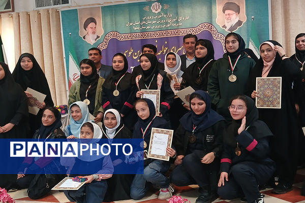 همایش تقدیر از دانش‌آموزان منتخب طرح‌های پژوهش سرای خواجه نصیرالدین طوسی شهرستان پیشوا