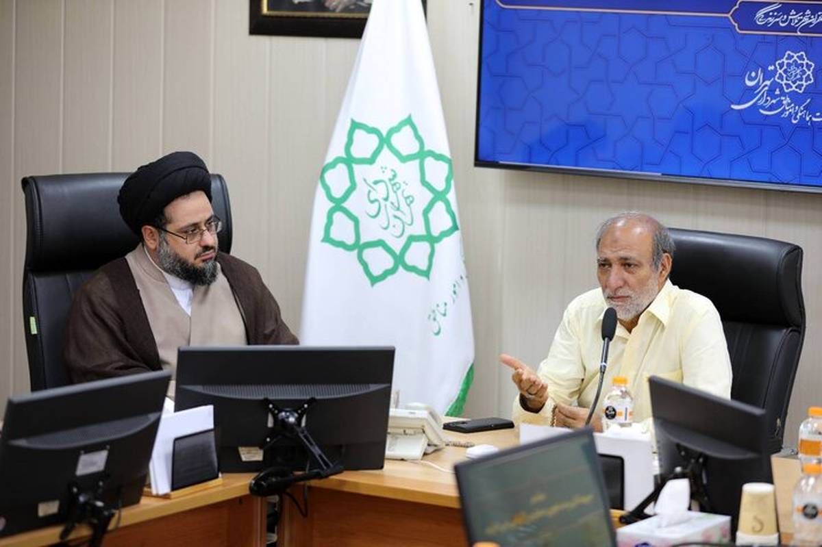 تقویت ارتباط با شهروندان و جامعه نخبگان باید سرلوحه اقدامات اداره کل هماهنگی تحولات نرمافزاری قرار گیرد