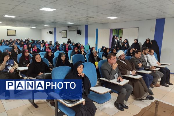 مرحله استانی چهل و دومین مسابقات قرآن عترت ونماز دختر فارس