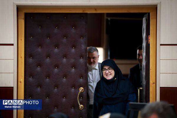 نشست خبری استاندار تهران
