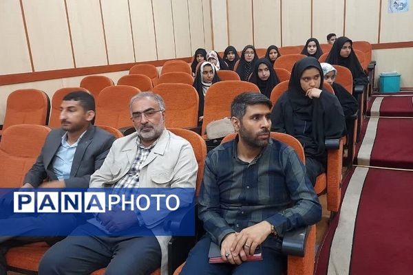 نشست صمیمی مسئولان صداوسیمای قم و خبرنگاران پانا