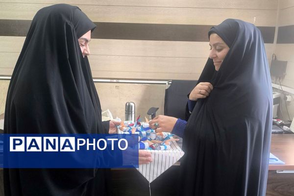 پاسداشت بزرگداشت حافظ شیرازی در اداره آموزش و پرورش ناحیه یک شهرری