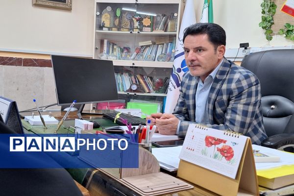 جلسه هم اندیشی بسیج و معاونت پرورشی شهرستان قدس جهت هماهنگی تابستانی  پربار دانش آموزان