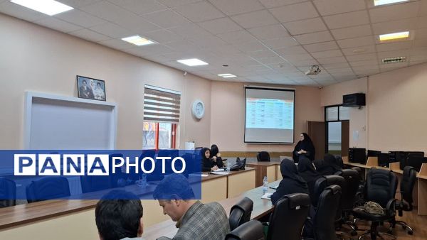 کارگاه طرح توانا و هم افزایی دانش سازمانی در تاحیه 6 مشهد