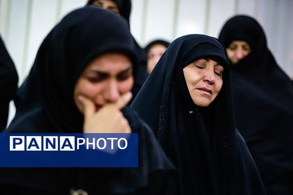 بزرگداشت شهدای خدمت در مصلای اعظم امام خمینی(ره) تبریز 