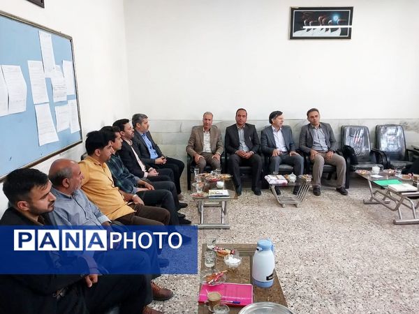 برگزاری مراسم سپاس معلم در خلیل آباد 
