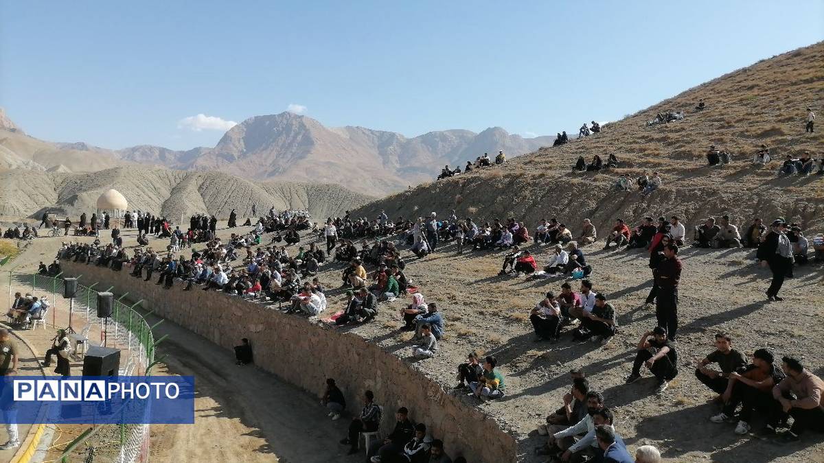مسابقات بومی محلی  در گود کشتی شهر بار نیشابور