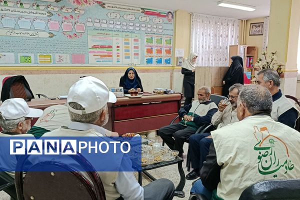 گسترش فرهنگ رضوی؛ خادمان حرم امام رضا(ع) مهمان مدارس فیروزکوه