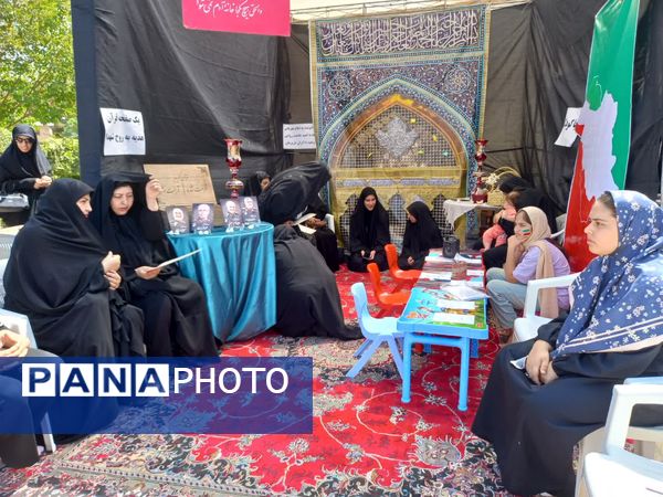 حضور دانش‌آموزان و فرهنگیان تربت‌جامی در عزاداری اربعین حسینی