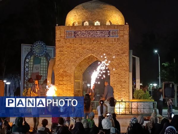 جشن دهه کرامت و ولادت امام هشتم شیعیان در پارک نیلوفر آبی مشهد مقدس