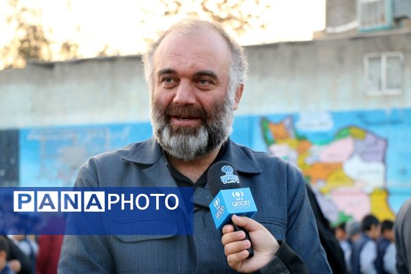  دانش‌آموزان با «انشای مهر» همراه شدند 