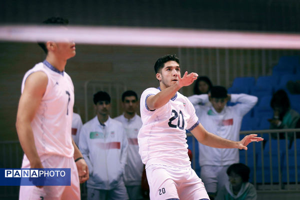 تیم والیبال دانش‌آموزی ایران راهی فینال شد