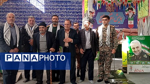 اجتماع بزرگ بسیجیان شهرستان بن 