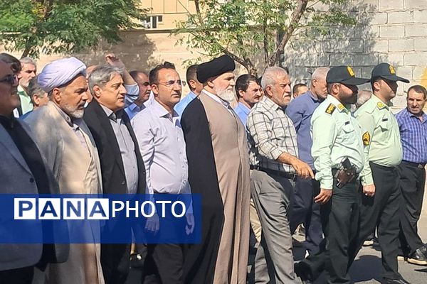 همبستگی مردم ولایتمدار نسیم‌شهر در راهپیمایی علیه رژیم صهیونیستی