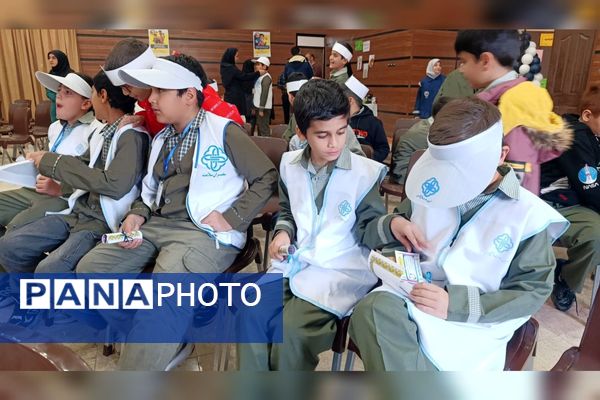 افتتاحیه برنامه سفیران سلامت در مدرسه رودکی پردیس