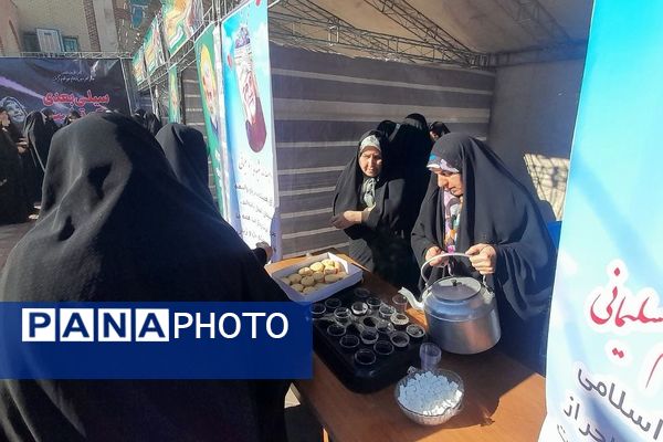 برگزاری غرفه و مواکب فرهنگی به‌مناسبت سالگرد حاج قاسم سلیمانی در صباشهر