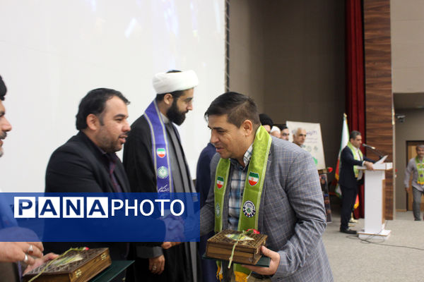 آیین بزرگداشت سالروز تاسیس سازمان دانش آموزی در قم- 2
