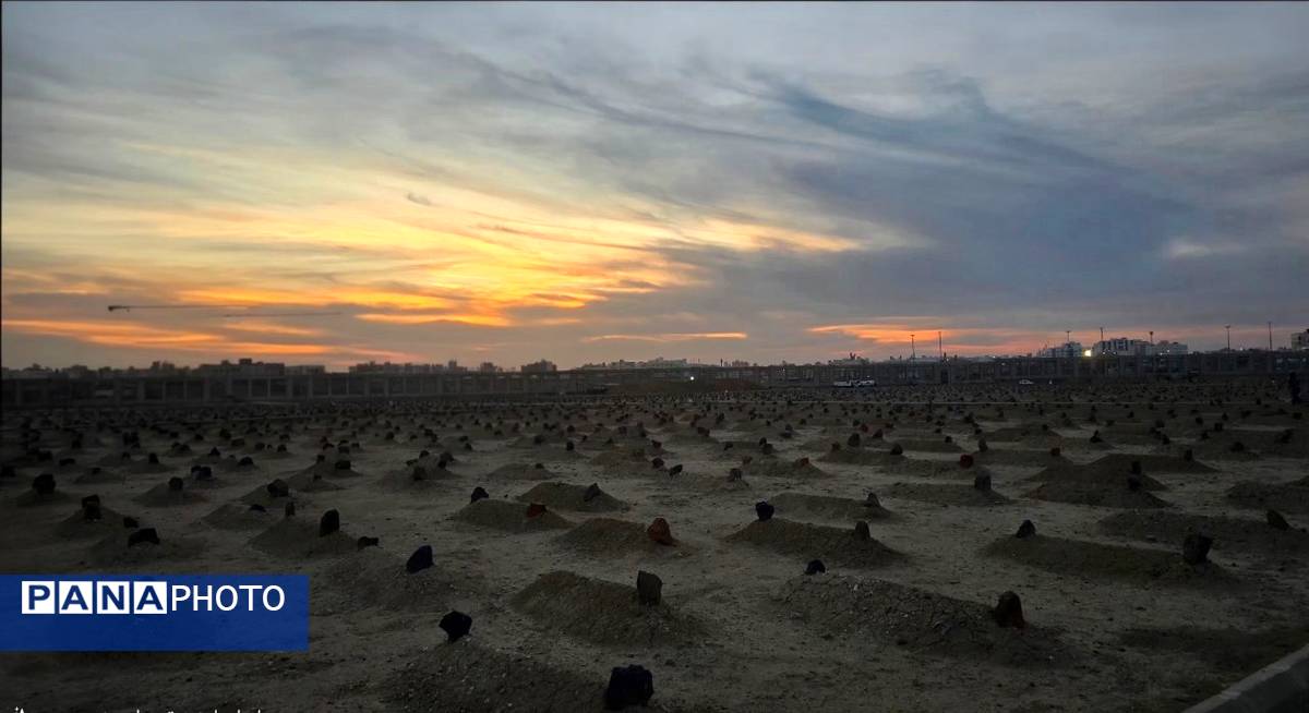 مدینه مقصد اول دانش‌آموزان زائر