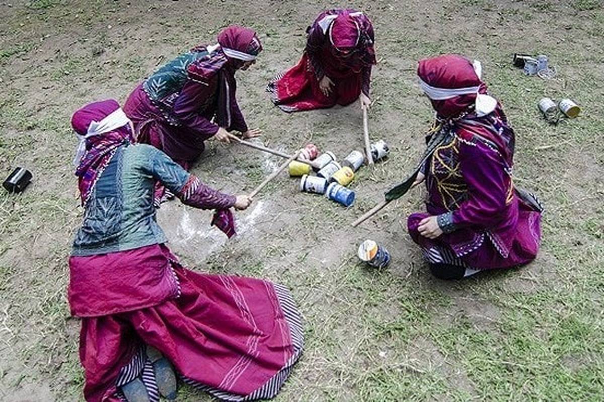 آشنایی با بازیهای سنتی و گروهی پلی به سوی تقویت روابط اجتماعی است