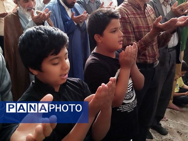 نماز باشکوه عید سعید قربان در شهرستان کاشمر 