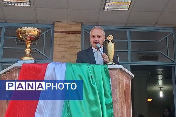 برگزاری انتخابات انجمن‌های ورزشی در دبیرستان زینبیه۲ شهریار