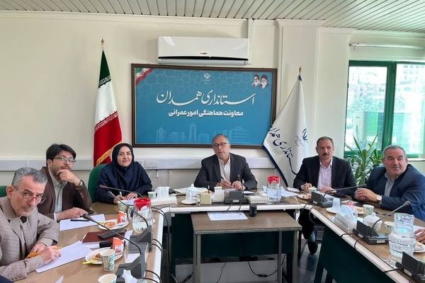 توسعه روستاها با نگاه زیست‌محیطی و آینده‌نگری انجام شود