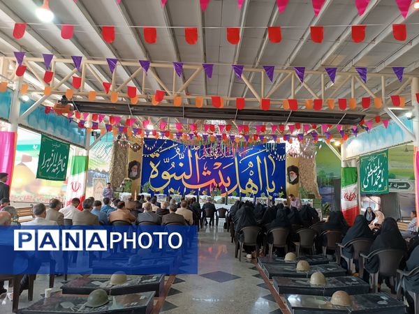 آیین غبارروبی و عطر افشانی گلزار شهدا شهرستان ملارد در هفته دفاع مقدس