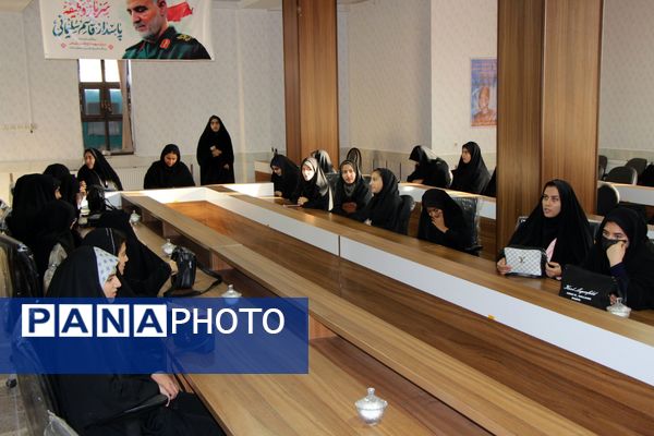 اعزام کاروان‌های دانش‌آموزی به اردوهای راهیان نور جنوب کشور