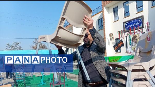 دبیرستان سیزده آبان میزبان شهید گمنام شد