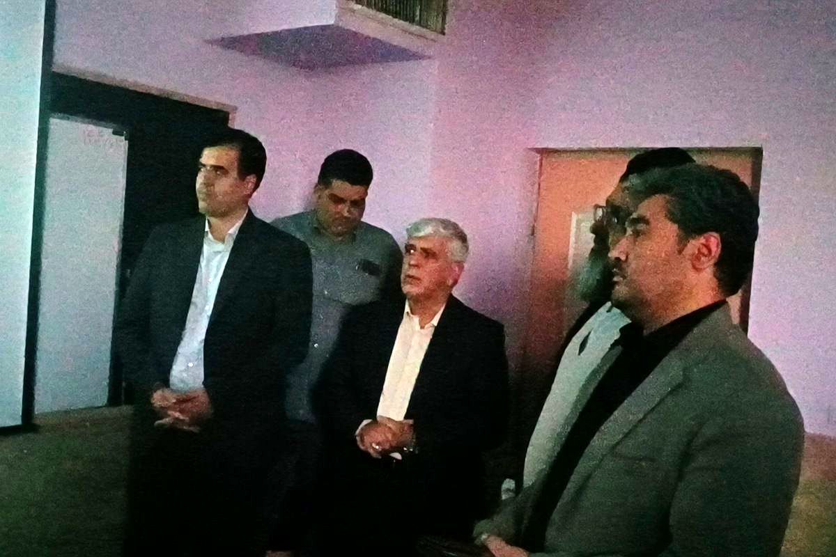 نصب و راه‌اندازی سیستم هوشمند وایرلس در دبستان علامه طباطبایی پیشوا با حضور مسئولان و امام‌جمعه