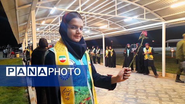 عطر ورود شهداى گمنام در استان چهارمحال و بختیاری 