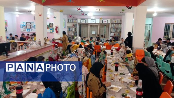 ضیافت افطار در کانون پرورشی و فکری کودکان و نوجوانان کاشمر