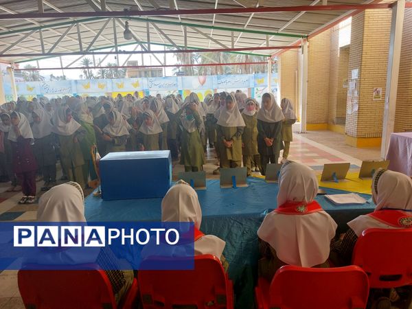 برگزاری انتخابات شورای دانش‌آموزی در مدرسه حضرت معصومه(س) حاجی‌آباد