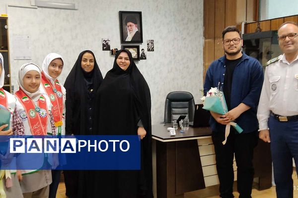 بازدید دانش‌آموزان پیشتاز از سازمان دانش‌آموزی مرکز