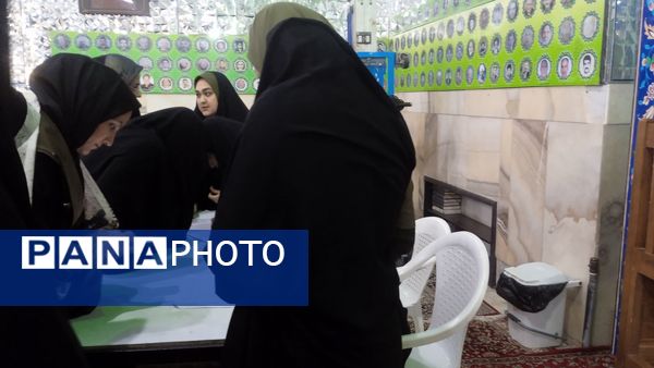 جشن روز مادر در آرامگاه سید حمزه کاشمر