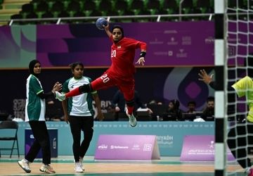 بازی‌های کشورهای اسلامی؛ صعود بانوان هندبال ایران به نیمه نهایی