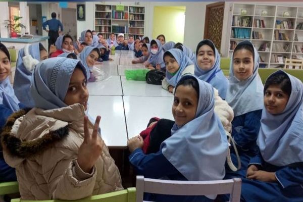 اردوی تشویقی کلاس برتر درسی مدرسه بنت الهدی صدر ۲