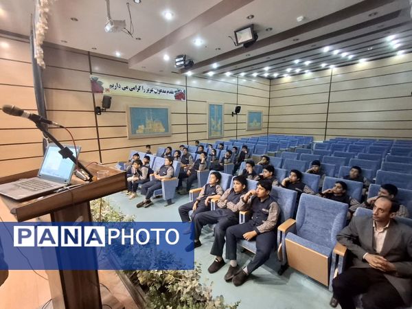 بازدید آموزشی دانشآموزان دبستان قاسمابنالحسن(ع) از مرکز انتقال خون یزد
