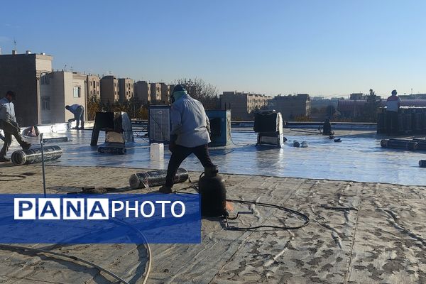 دبیرستان مهدیه و طلیعه فاز ۲ اندیشه، برای بارش برف زمستانی آماده شد